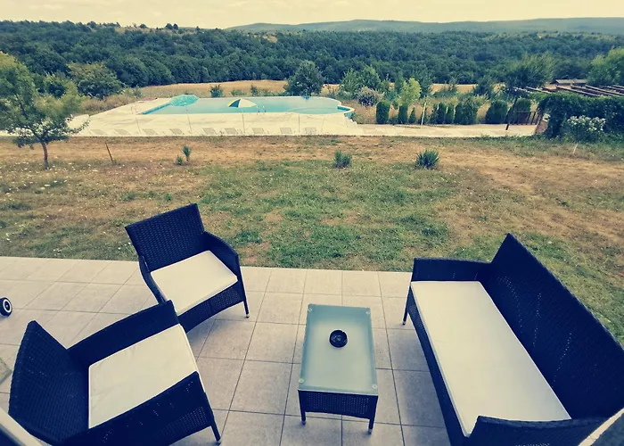 펜션 Emine Banya (Burgas)