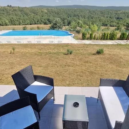 Emine Holiday home *