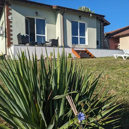 Holiday home Emine